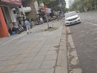 Mặt phố trung kính 130m2 mt7.5m tòa vp thông sàn 8 tầng nổi + 1 hầm. siêu hiếm.