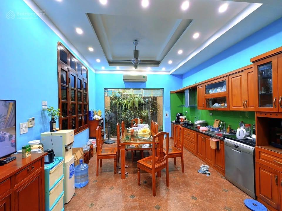 Vip  phân lô vỉa hè ô tô khuất duy tiến 51/55m2 x 5t, khu cán bộ, chỉ 21,x tỷ