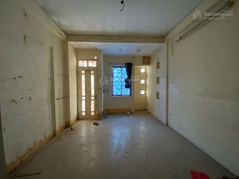 Nhà ngõ 161 thái hà 45m x 4t mt 3.9m, mặt ngõ chợ, siêu kinh doanh, ngõ ô tô thông. chỉ 16.x tỷ