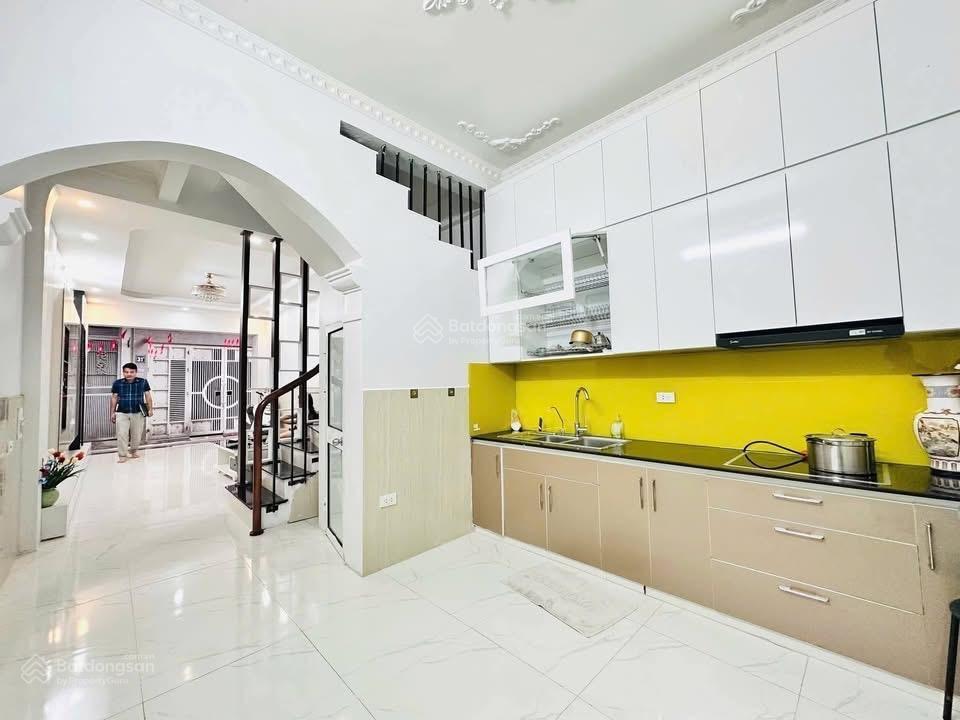 Cực hiếm! phân lô 98 thái hà  2 thoáng  nhà dân xây  51.9m2 x 4t  chỉ 9.9 tỷ