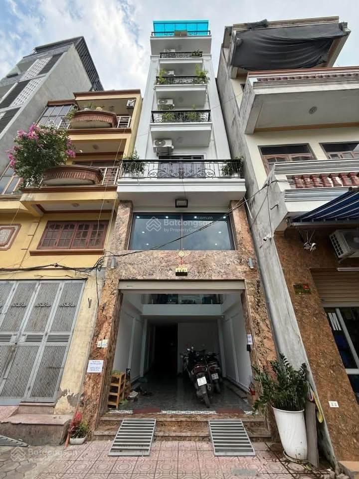 Phân lô vỉa hè 3 ô tô tránh view hồ phương liệt thang máy 70m x 7t  chỉ 26.x tỷ