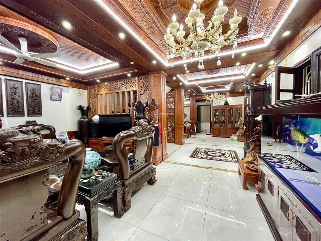 Siêu biệt thự lô góc tây nam linh đàm 309,5m x 4 tầng mt 30m dòng tiền 200tr/tháng 120 tỷ
