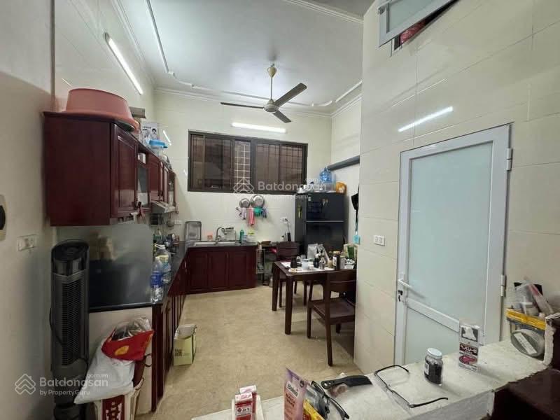 Phân lô hoàng ngân 40m x 5 tầng vỉa hè ô tô tránh kinh doanh mt 4.2m chỉ nhỉnh 16 tỷ