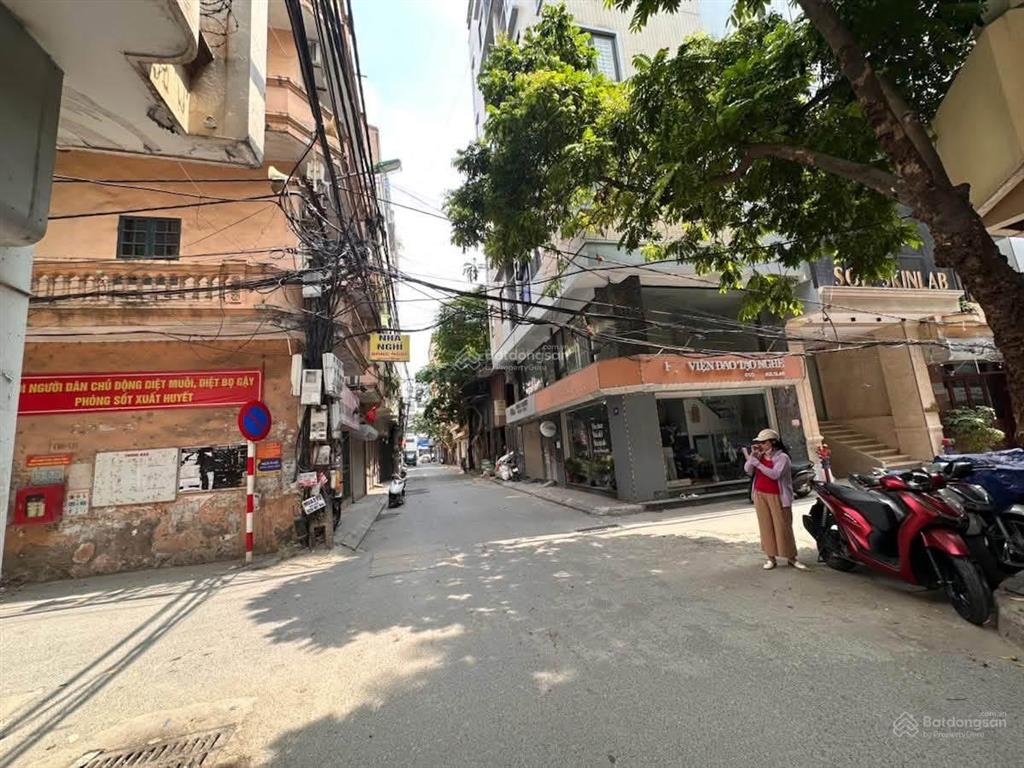 Mặt ngõ 93 hoàng văn thái 55m2 mặt tiền 10m vỉa hè siêu kinh doanh giá 22tỷ