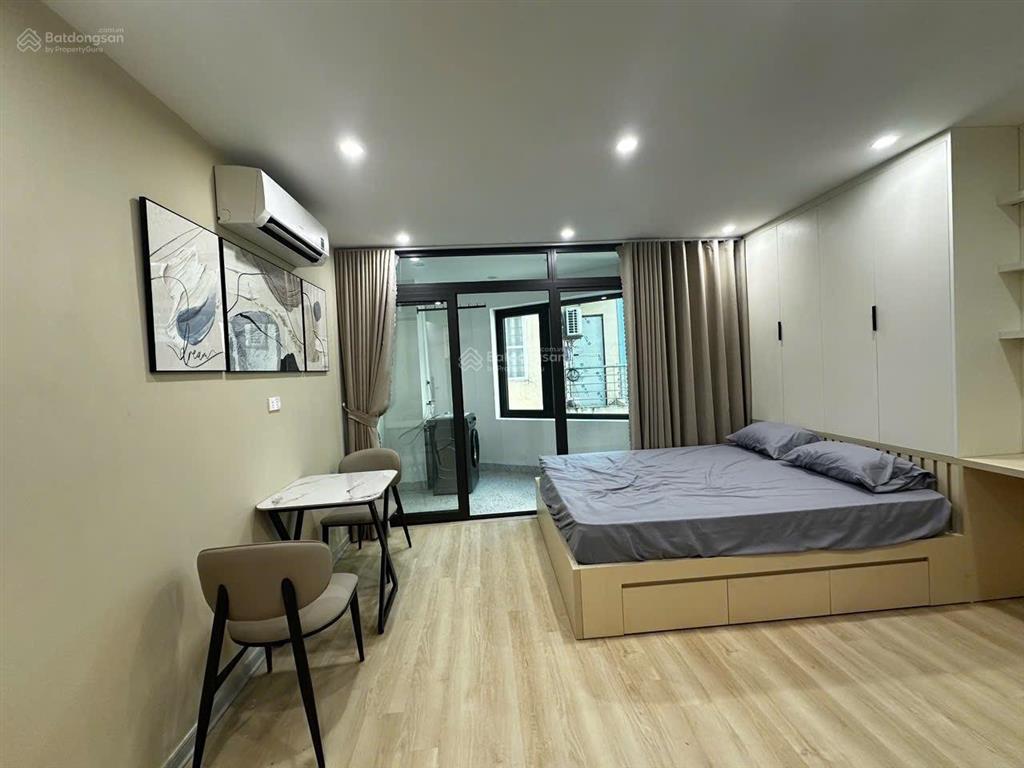 Giảm sốc 3 tỷ tòa nhà 9 tầng lô góc nam đồng dòng tiền 180tr/tháng, 80m2 mt 6.5m, ô tô tránh.