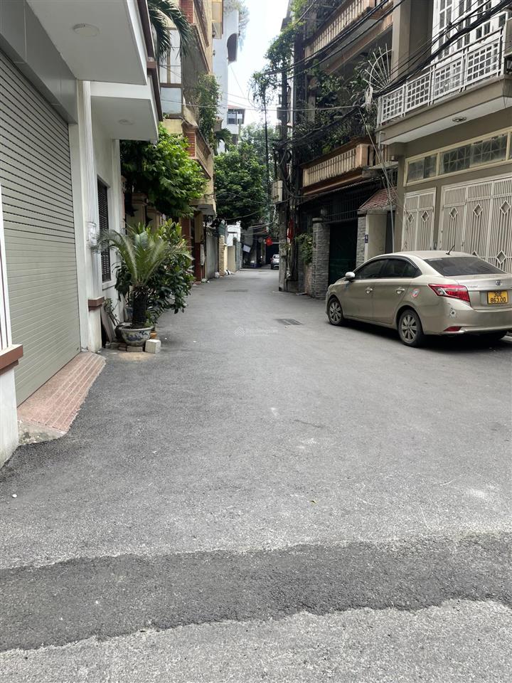 Phân lô ô tô phố quan nhân nhà 6 tầng giảm sốc 1 tỷ  42m2  giá mới 10,9 tỷ.