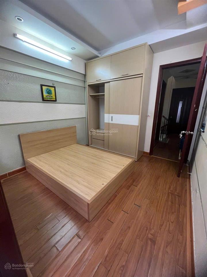 Phân lô cán bộ vũ trọng phụng ô tô đỗ cửa nhà thiếu tướng tự xây giá chỉ 11.x tỷ