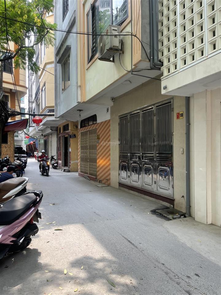 Phân lô cán bộ vũ trọng phụng ô tô đỗ cửa nhà thiếu tướng tự xây giá chỉ 11.x tỷ