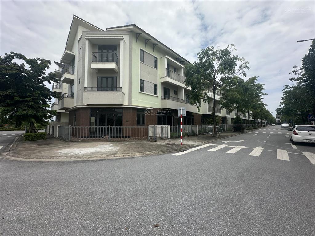 Sốc giá shophouse centa riverside vsip bắc ninh chỉ từ 6.9 tỷ