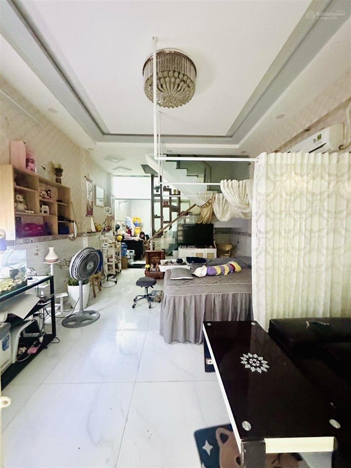 Trung tâm gò vấp  vf3 tới nhà  ngang chuẩn 4m  sổ nở hậu tài lộc  khu xây dựng cao tầng