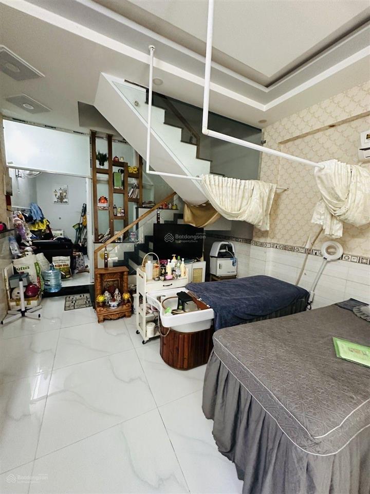 Trung tâm gò vấp  vf3 tới nhà  ngang chuẩn 4m  sổ nở hậu tài lộc  khu xây dựng cao tầng