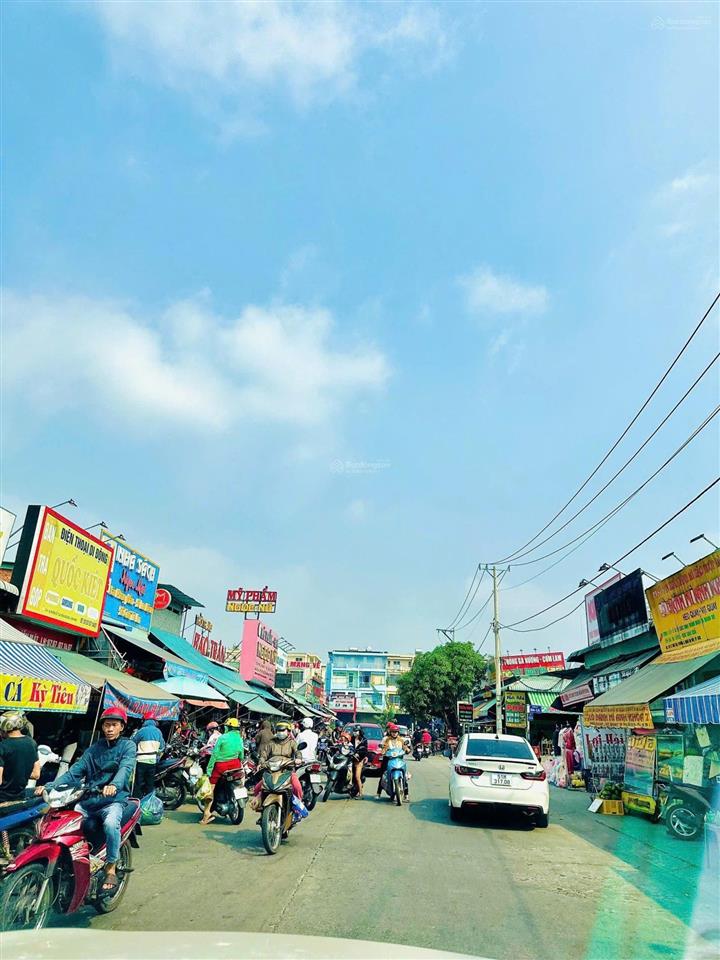 Nhà mặt phố đẹp, nhiều tiện ích tại lô d28, bàu bàng, 2,15 tỷ, 150 m2