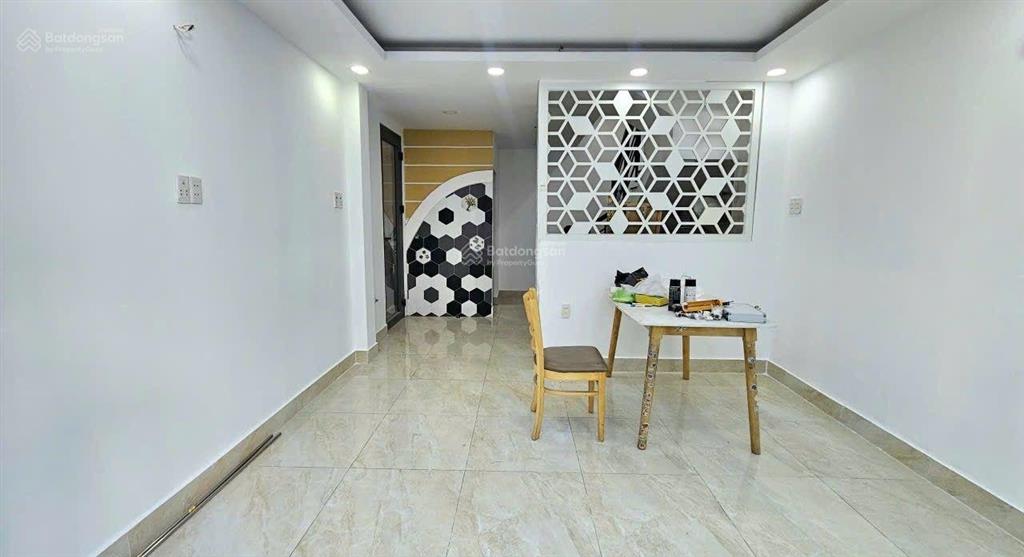 Nhanh tay hàng đẹp quang trung rất dễ bay hẻm vip trung tâm gò vấp nhà 5 tầng chỉ 4.2 tỷ