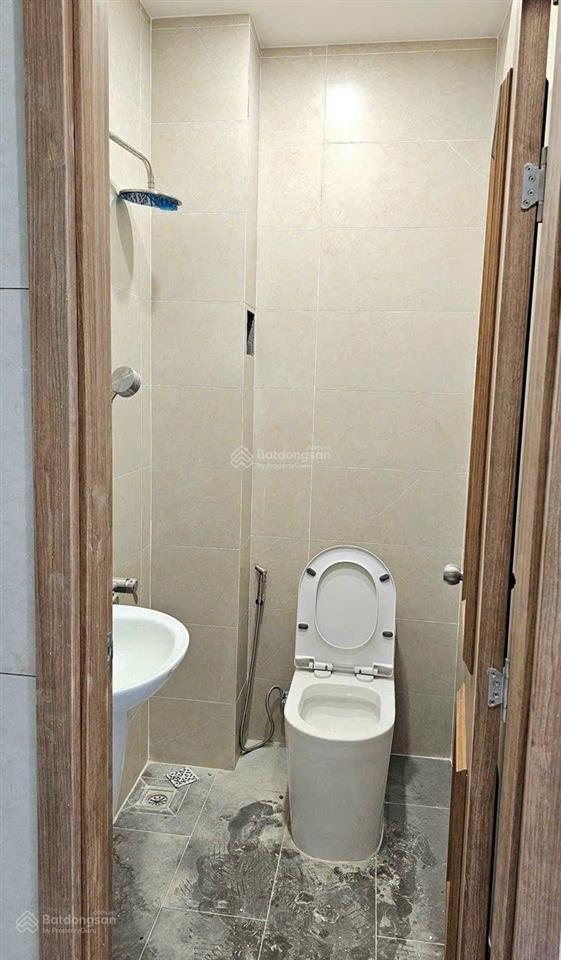 Siêu phẩm mặt tiền kinh doanh, khu 120 lê văn quới 5 tầng thang máy, giá chỉ 10,9 tỷ