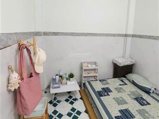 Nhà nở hậu đẹp sát mặt tiền trường chinh quận 12 giá 4,5 tỷ