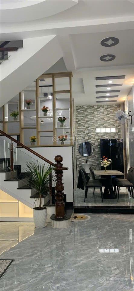 Nhà đẹp trương thị hoa xe hơi đỗ cửa full nội thất vip chỉ 6,2 tỷ