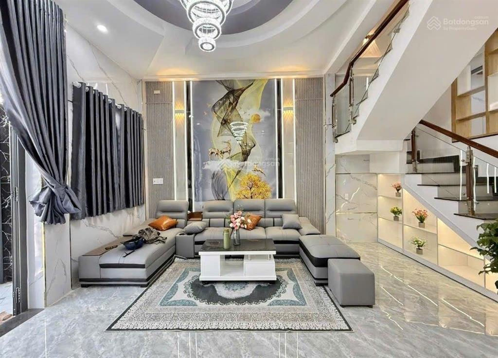 Nhà đẹp trương thị hoa xe hơi đỗ cửa full nội thất vip chỉ 6,2 tỷ