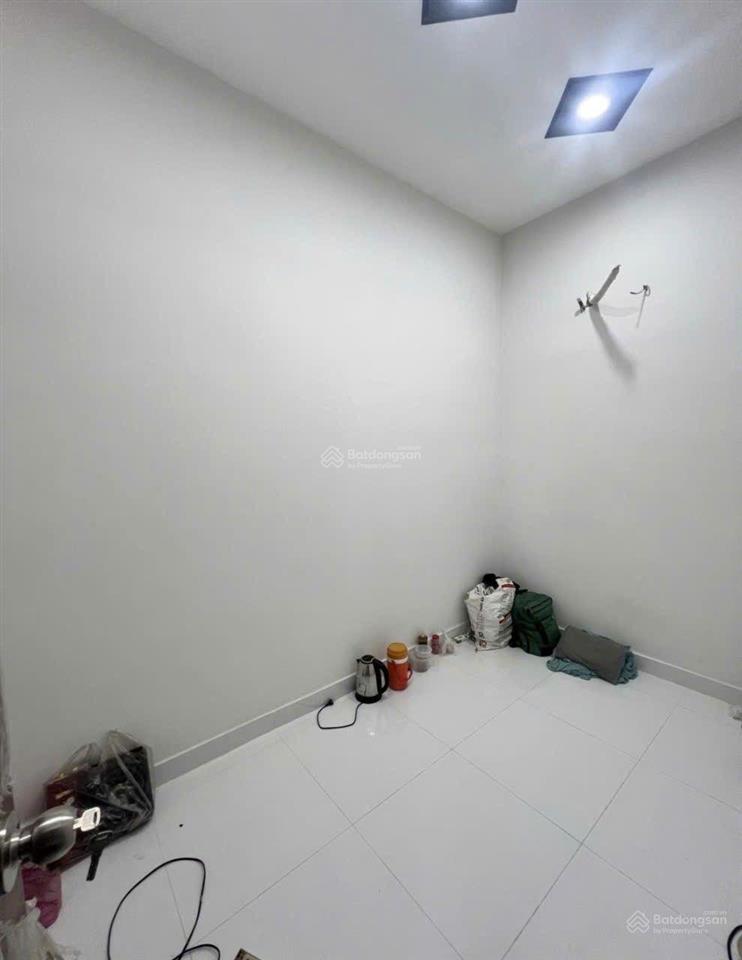 Mặt tiền kinh doanh đường 12m giáp tân phú nhà đẹp dọn vào ở ngay giá 4,6 tỷ