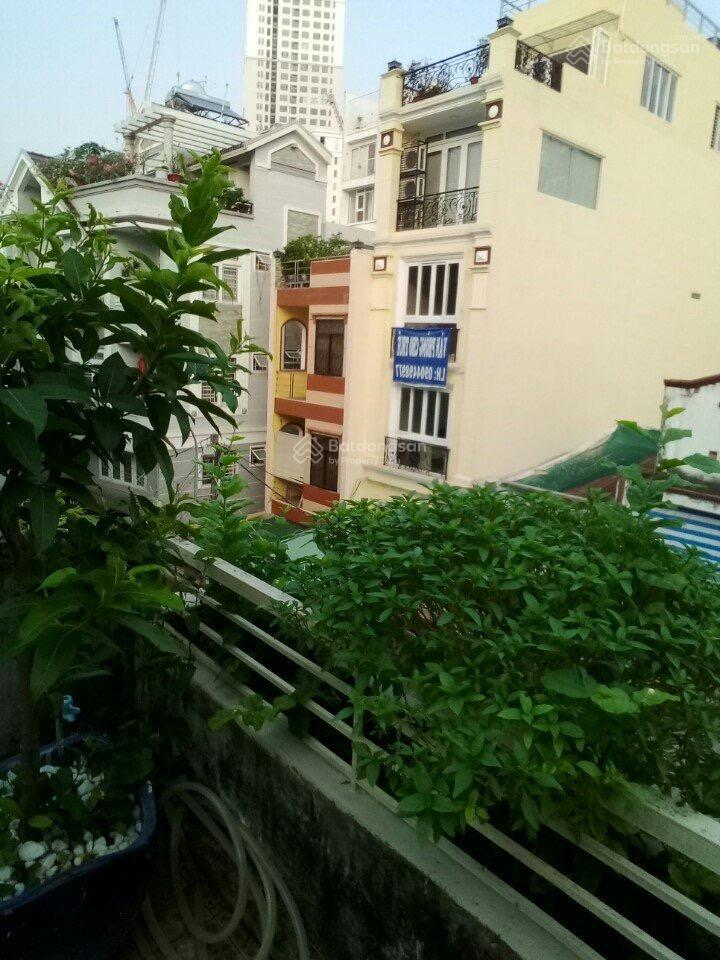Bán nhà chính chủ, trung tâm hành chính quận 4, phường xóm chiếu, tp. hcm