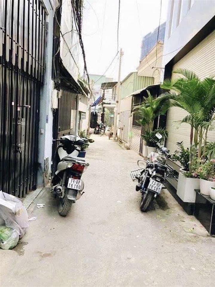 Ngay mt huỳnh tấn phát, quận 7  dt 4x12m2, 2 tầng  sát phú mỹ hưng  chỉ 5,19 tỷ