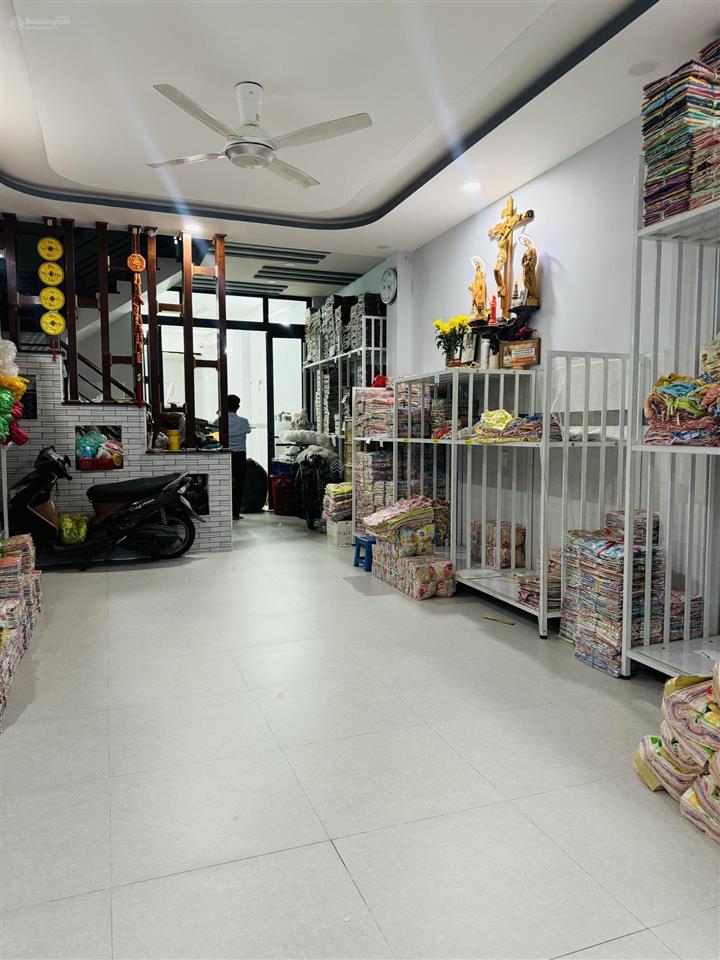 Bành văn trân, tân bình, tặng full nội thất xịn