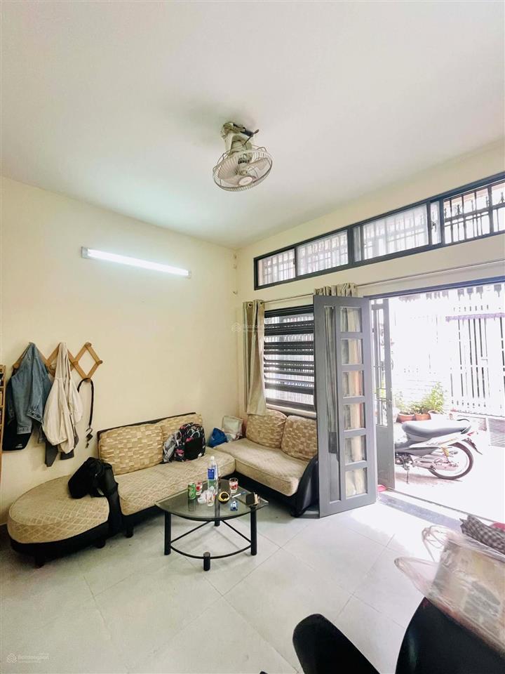 Trung tâm q.3,dt 52m2, 3 phòng ngủ.