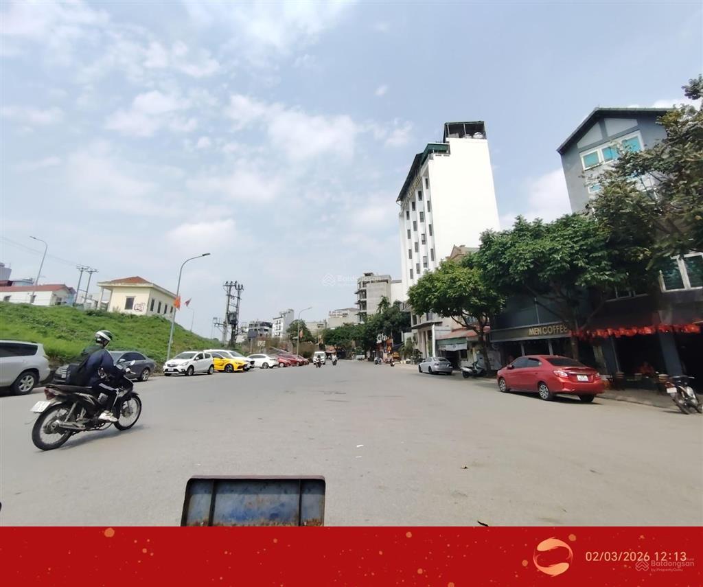 Bán đất ngọc thụy 50m² , mt 5m lô góc , ôtô vào đất giá chào 11,8 tỷ tl .