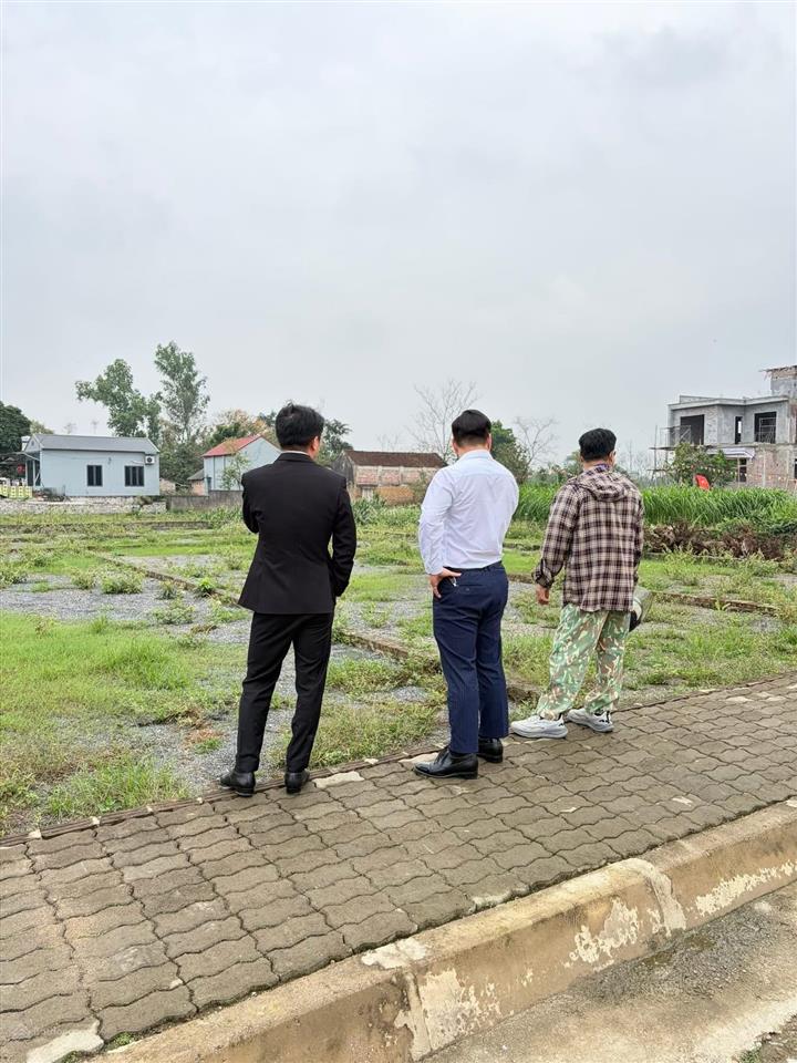 Chính chủ bán nhanh lô đất 90,4m2 full thổ cư xuân mai chương mỹ cực phẩm trong khu vực!