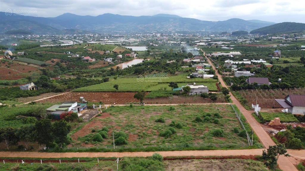 Bán đất thổ cư view đẹp giá rẻ tại thị trấn nam ban, lâm đồng