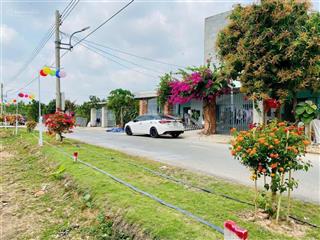 Cần tiền bán gấp lô đất mặt tiền đường nhựa ngay khu công nghiệp minh hưng giá 575tr sổ sẵn