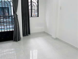 Bán nhà đẹp gần trường học lý thường kiệt 500m  gấp gấp gấp !!!