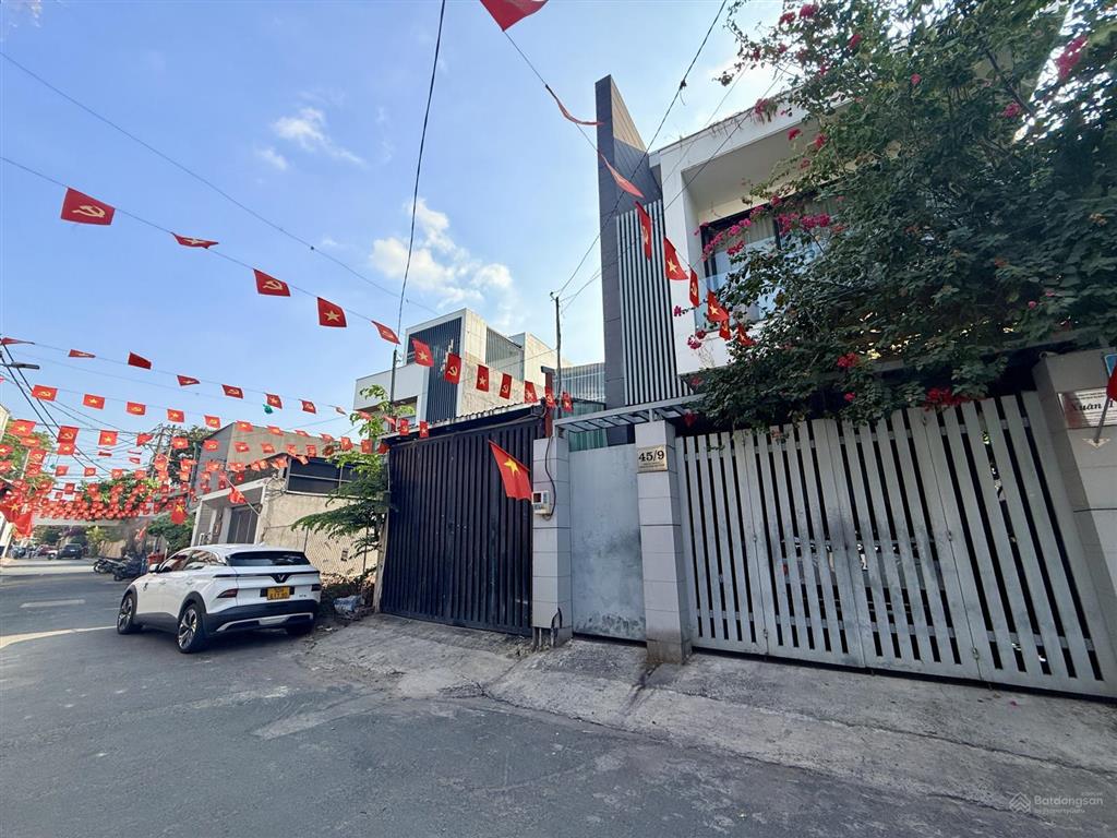 Ngang gần 7m, ngay hoàng diệu 2  diện tích siêu khủngbán nhà 3 tầng 130m2 hxh, phường linh trung