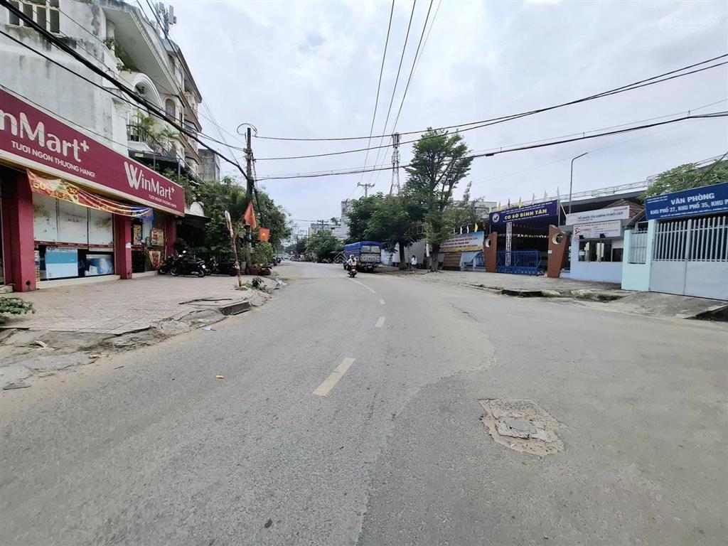 Bán nhà mặt tiền kinh doanh ngay khu tên lửa. dt 340m2 full thổ cư giá chỉ nhỉnh 18 tỷ