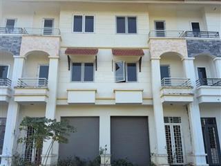 Chính chủ cần bán liền kề hoàng quốc việt 90m coenco5