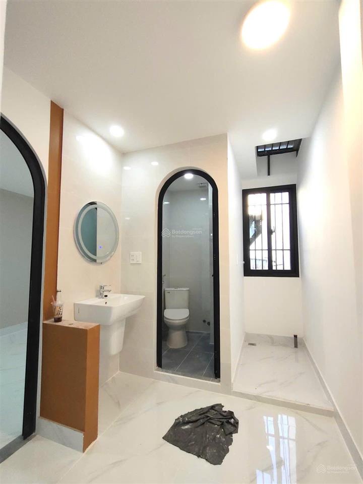 Bán nhà mặt phố hậu giang, 3,9 tỷ, 32,5m2, giá cực chất