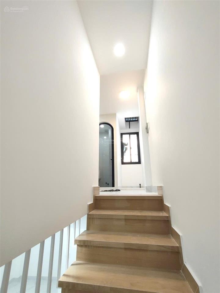 Bán nhà mặt phố hậu giang, 3,9 tỷ, 32,5m2, giá cực chất