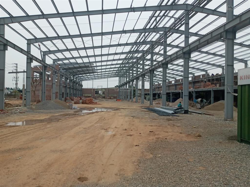 Cho thuê kho dock xưởng mới khu văn giang dt 100.000m² chia lẻ có cần trục 30t, ốp panel, xin fdi