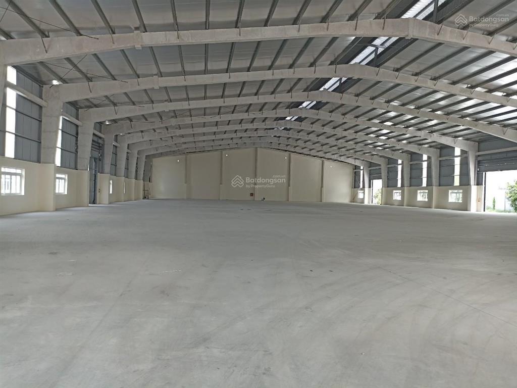 Cho thuê kho dock, xưởng panel, cần trục 20t khu cn tiên du, bắc ninh diện tích 10.000m2 chia lẻ