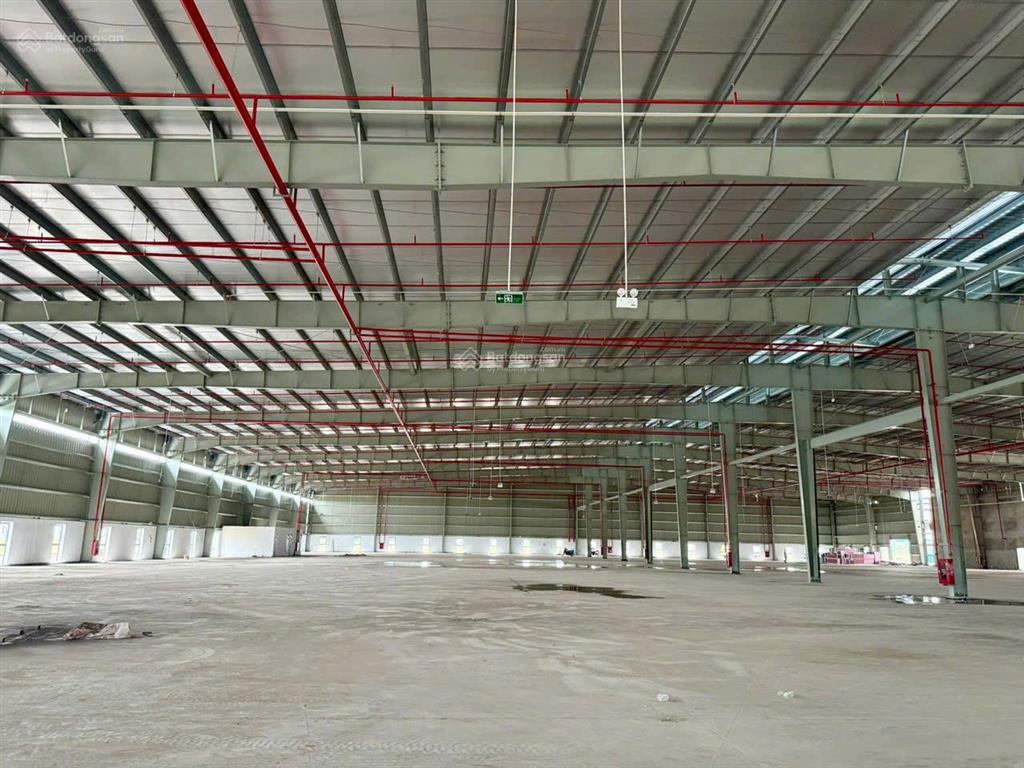 Cho thuê kho dock, xưởng panel, cần trục 20t khu cn tiên du, bắc ninh diện tích 10.000m2 chia lẻ