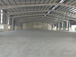 Cho thuê kho dock,xưởng 1 & 2 tầng ốp panel cần truc 30t lai cách,vsip tân trường, đại an, cẩm điền