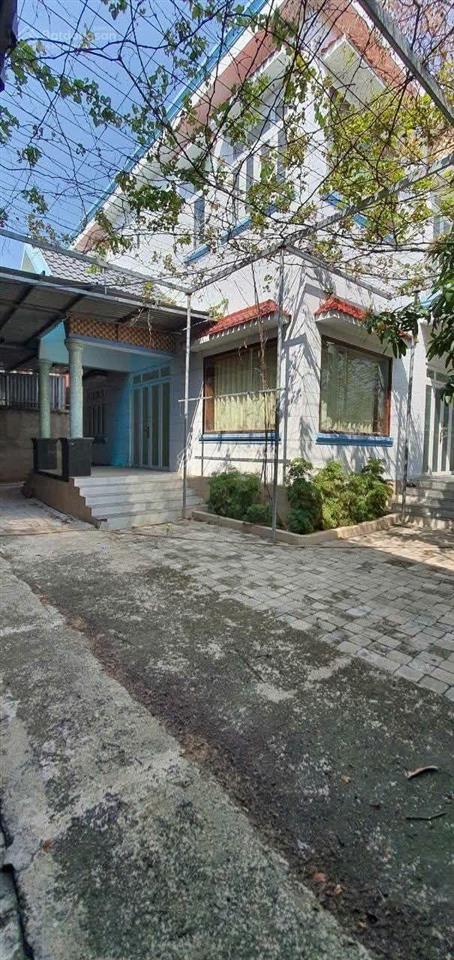 Cho thuê nhà nguyên căn 4pn, 4wc full nội thất gần vinhomes grand pack quận 9.