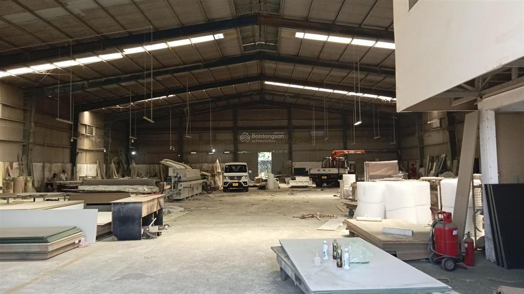 Cho thuê xưởng 1.800m gần nguyễn duy trinh, vinhomes, cnc quận 9