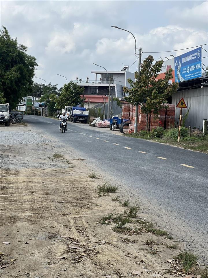 Bán 2.000,4m2 đất, full thổ cư, tỉnh lộ 910, phường bình minh, vĩnh long