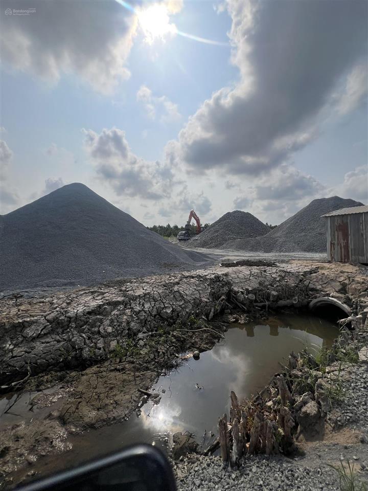 Bán 2.000,4m2 đất, full thổ cư, tỉnh lộ 910, phường bình minh, vĩnh long