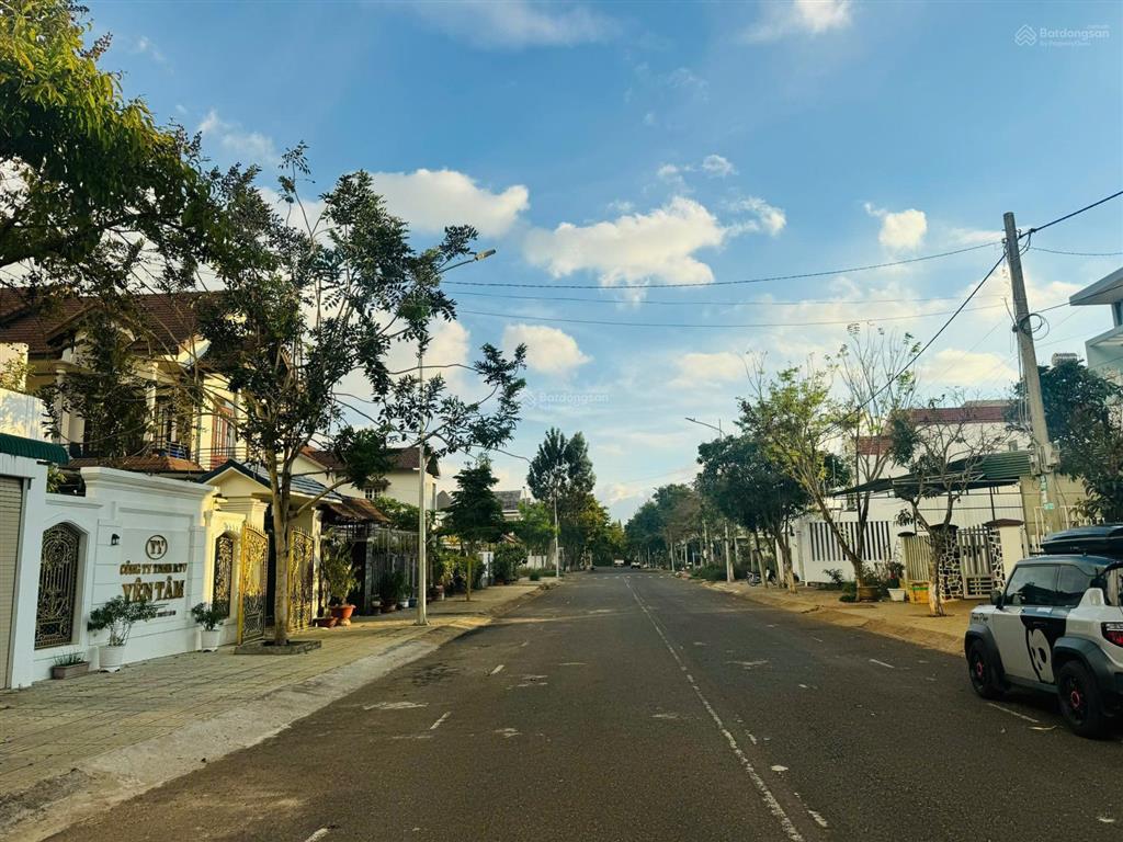 Bán đất 24 tôn thất thuyết, 4,7 tỷ, 147m2, view đẹp giá ưu đãi