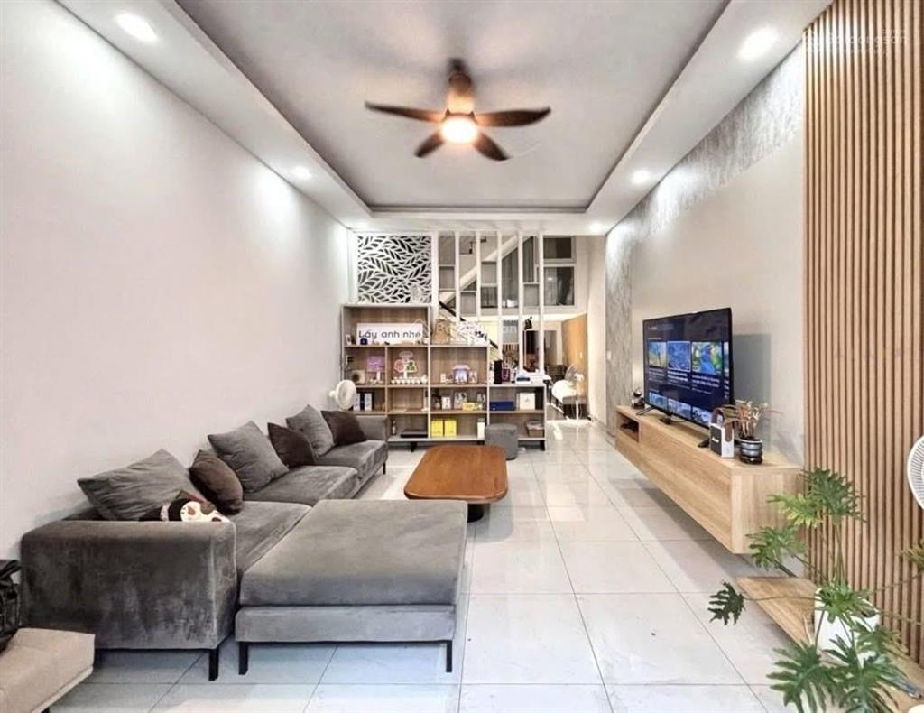 Nhà quận 7, gần lotte mart, 56m2 , giá 4tỷ150, nguyễn hữu thọ