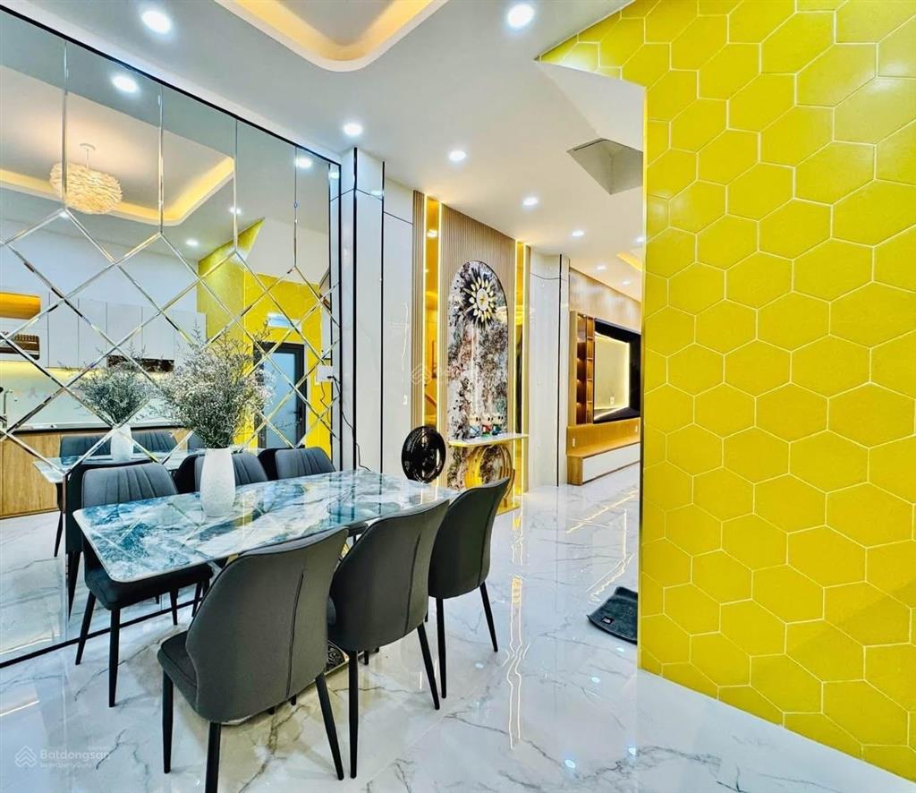 Nhà quận 7, gần lotte mart, 56m2 , giá 4tỷ150, nguyễn hữu thọ