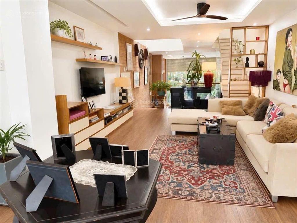 Kẹt tiền bán nhanh! mai xuân thưởng (68m2) giá 3tỷ688 (4pn), gần chợ bình tây, quận 6