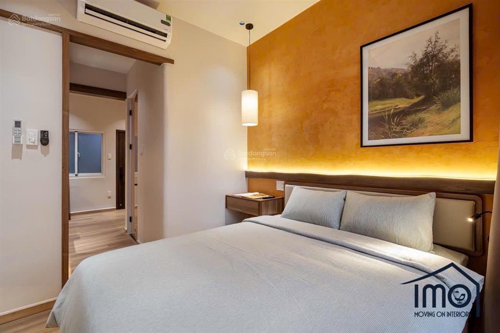 Cho thuê căn hộ quận 1, rộng 40m2 full nội thất, ban công máy giặt riêng, tiện di chuyển các quận