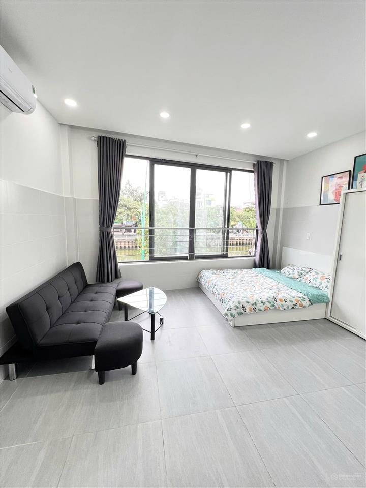 Cho thuê chdv ,studio 30m2 full nội thất ngay hoàng sa, quận 3